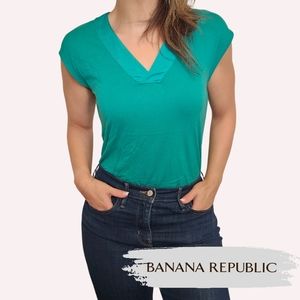 Banana Republic Emerald Green Short Sleeve Top